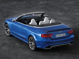 Audi RS5 Cabriolet 2012 года  (WW)